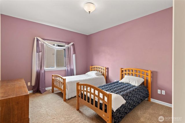 1992 Stoneridge Drive, East Wenatchee, WA 98802