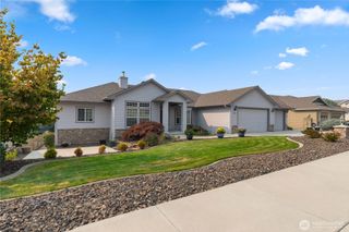 1992 Stoneridge Drive, East Wenatchee, WA 98802