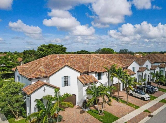 3199 Santa Catalina Place, Greenacres, FL 33467