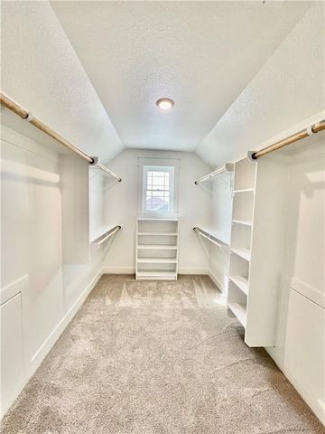 1984 Longview Drive, Liberty, MO 64068