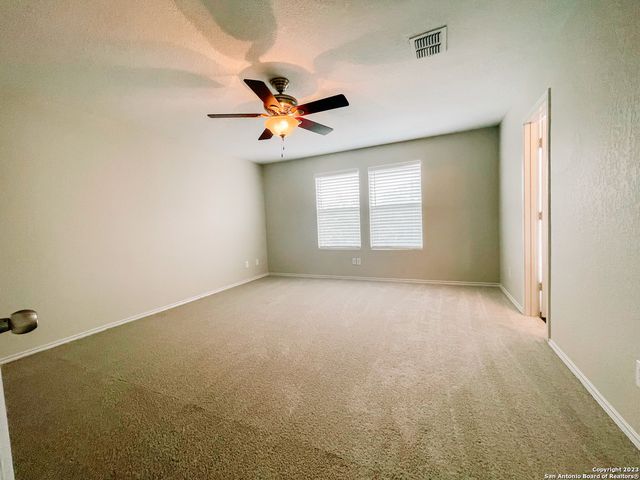 7738 Paraiso Cir, Boerne, TX 78015