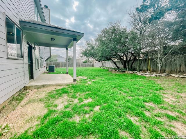 7738 Paraiso Cir, Boerne, TX 78015