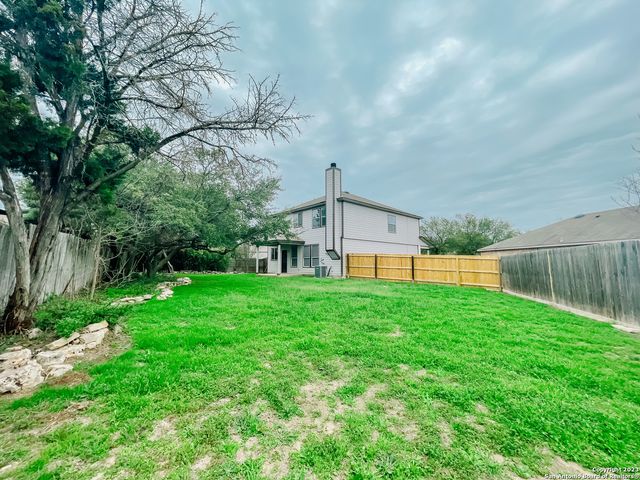 7738 Paraiso Cir, Boerne, TX 78015