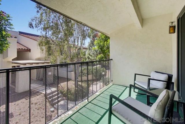 17637 POMERADO RD 225, San Diego, CA 92128