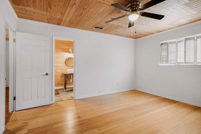 4525 Hogan St, Corpus Christi, TX 78413