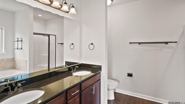 1045 Gentle Wind Dr, Baton Rouge, LA 70820