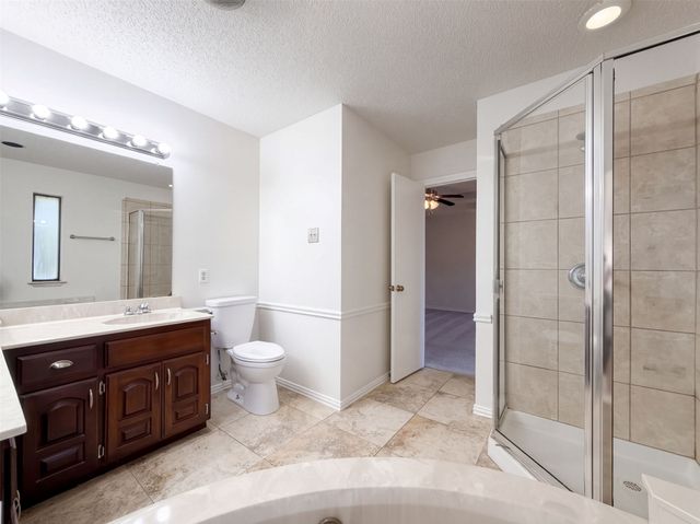 133 Jason Drive, Red Oak, TX 75154