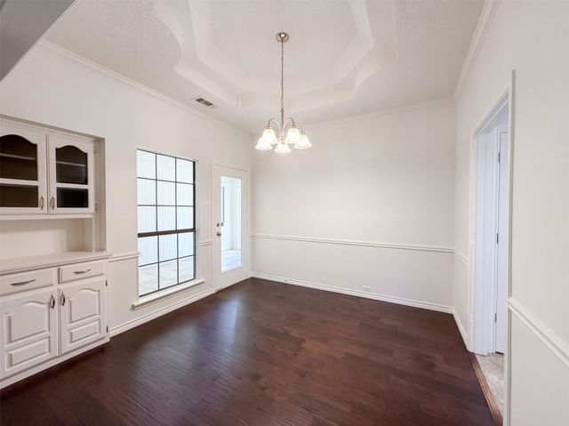 133 Jason Drive, Red Oak, TX 75154
