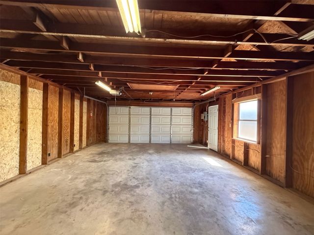 133 Jason Drive, Red Oak, TX 75154