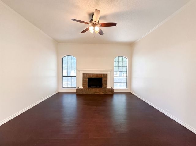 133 Jason Drive, Red Oak, TX 75154