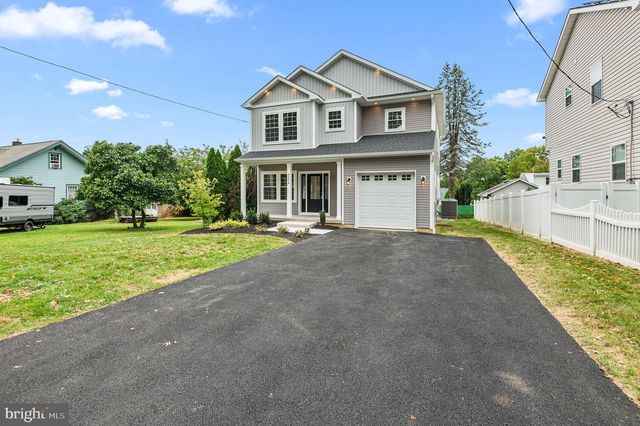 2264 BOWMAN AVE, Bensalem, PA 19020