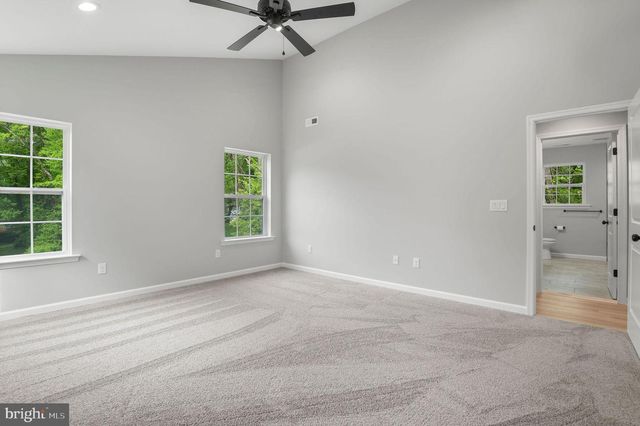 2264 BOWMAN AVE, Bensalem, PA 19020