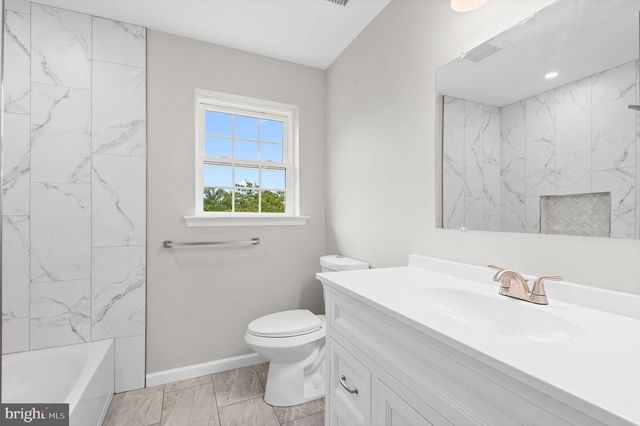 2264 BOWMAN AVE, Bensalem, PA 19020