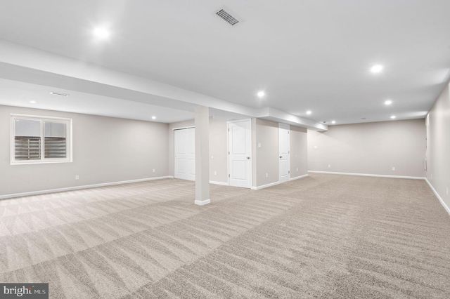 2264 BOWMAN AVE, Bensalem, PA 19020
