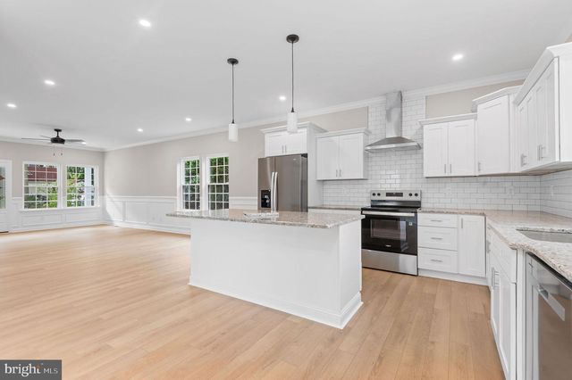 2264 BOWMAN AVE, Bensalem, PA 19020