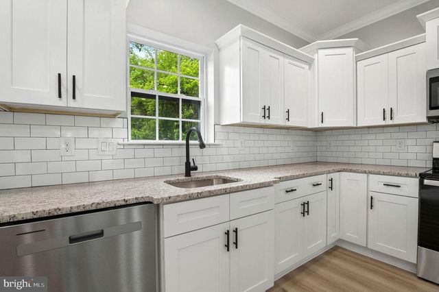 2264 BOWMAN AVE, Bensalem, PA 19020