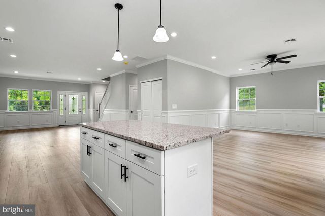 2264 BOWMAN AVE, Bensalem, PA 19020