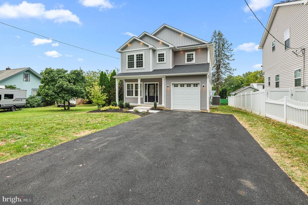 2264 BOWMAN AVE, BENSALEM, PA 19020 — photo 2