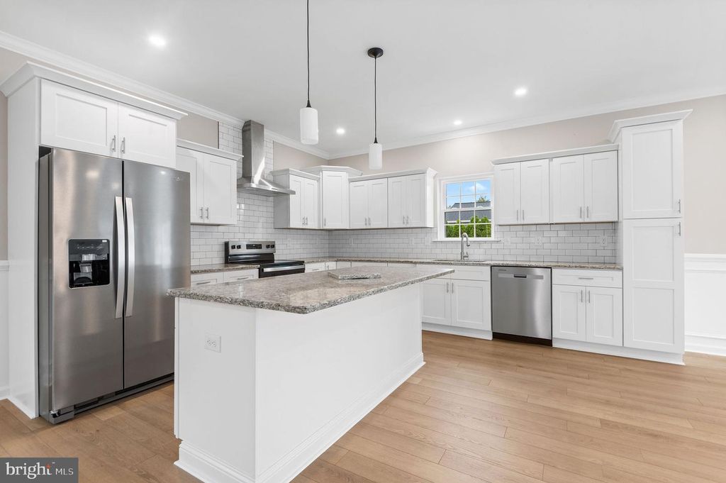 2264 BOWMAN AVE, BENSALEM, PA 19020 — photo 4