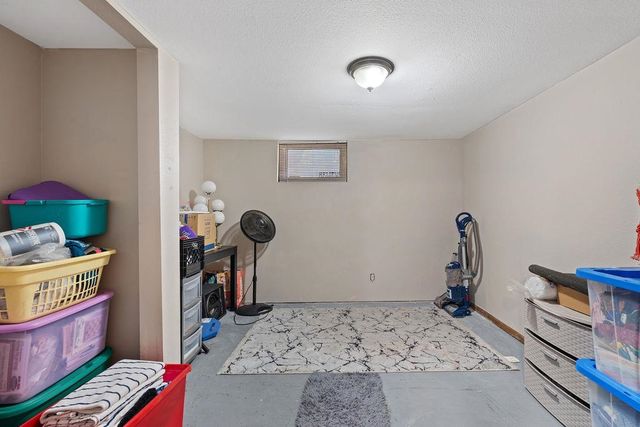 102 S Lake St, Tekoa, WA 99033