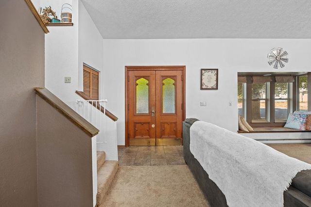 102 S Lake St, Tekoa, WA 99033