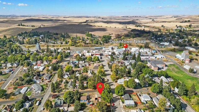 102 S Lake St, Tekoa, WA 99033