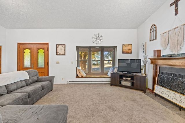 102 S Lake St, Tekoa, WA 99033