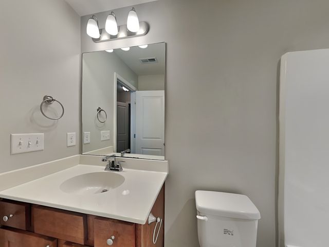 406 Riverwood Ct, Mount Juliet, TN 37122