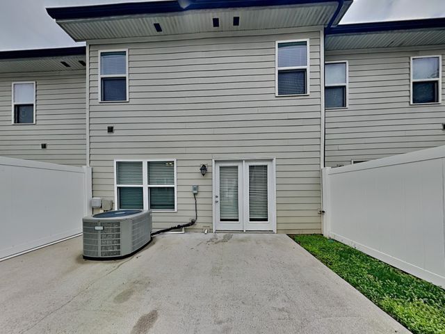 406 Riverwood Ct, Mount Juliet, TN 37122