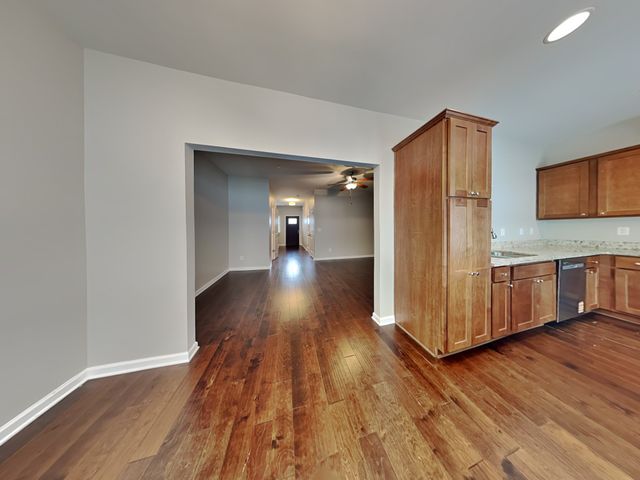 406 Riverwood Ct, Mount Juliet, TN 37122