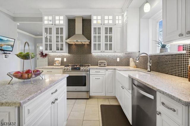 116 Wyoming Ave, Maplewood Twp., NJ 07040