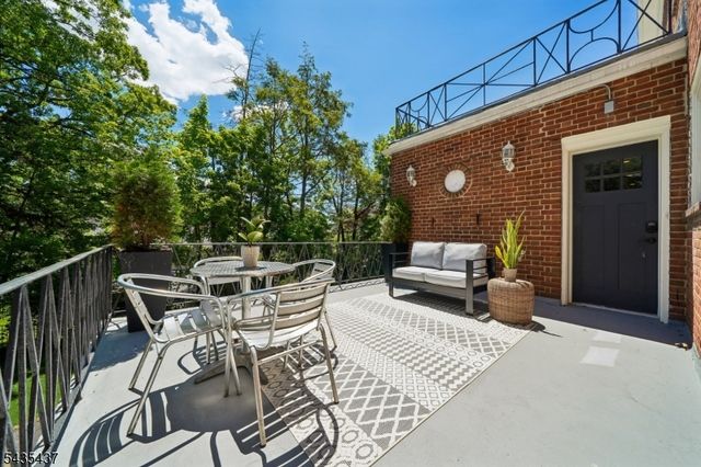 116 Wyoming Ave, Maplewood Twp., NJ 07040