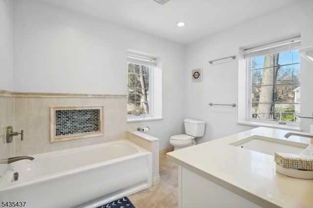 116 Wyoming Ave, Maplewood Twp., NJ 07040
