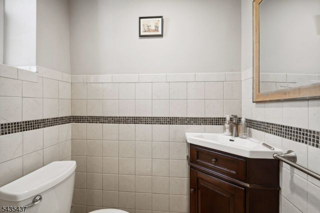 116 Wyoming Ave, Maplewood Twp., NJ 07040