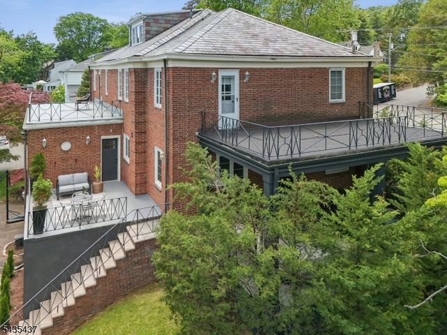 116 Wyoming Ave, Maplewood Twp., NJ 07040