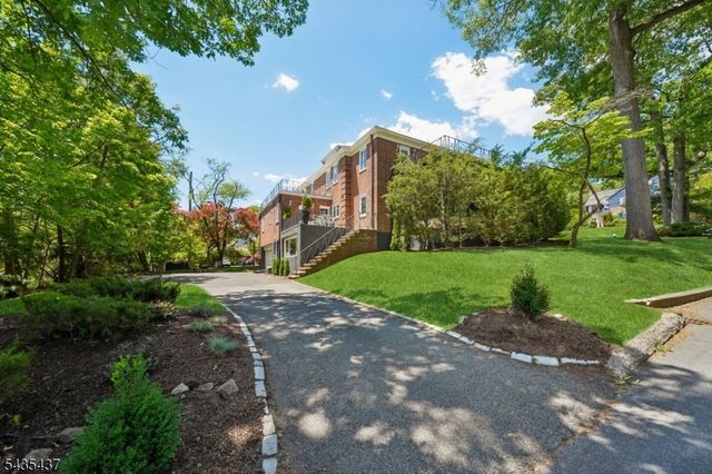 116 Wyoming Ave, Maplewood Twp., NJ 07040