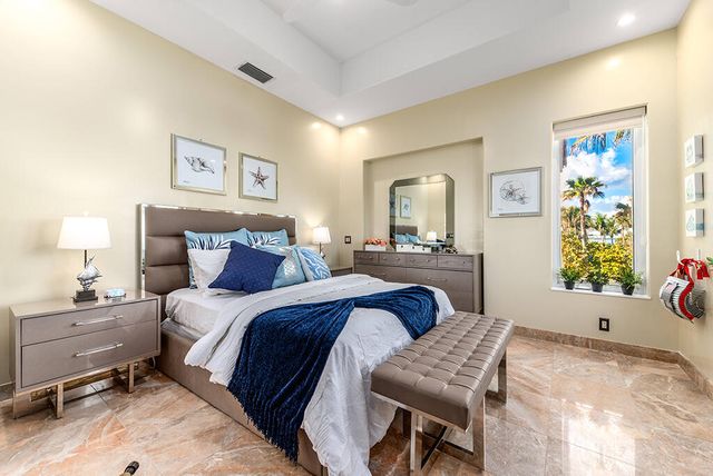 1981 NE Ocean Boulevard, Stuart, FL 34996