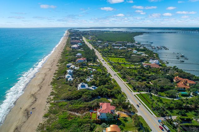 1981 NE Ocean Boulevard, Stuart, FL 34996