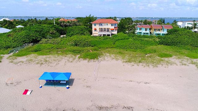 1981 NE Ocean Boulevard, Stuart, FL 34996