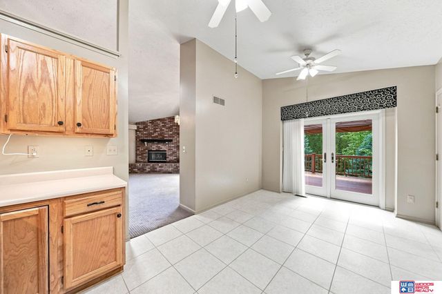 6941 Forest Lake Boulevard, Lincoln, NE 68516