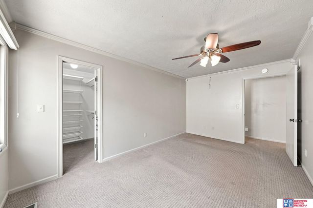 6941 Forest Lake Boulevard, Lincoln, NE 68516