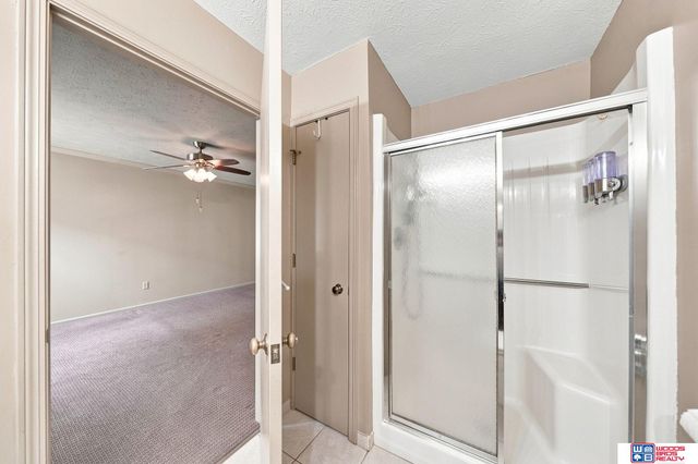 6941 Forest Lake Boulevard, Lincoln, NE 68516