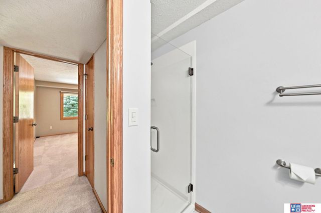6941 Forest Lake Boulevard, Lincoln, NE 68516