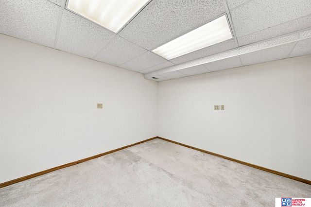 6941 Forest Lake Boulevard, Lincoln, NE 68516