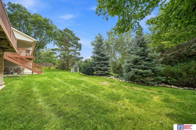 6941 Forest Lake Boulevard, Lincoln, NE 68516