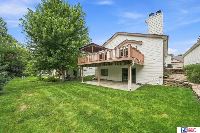 6941 Forest Lake Boulevard, Lincoln, NE 68516
