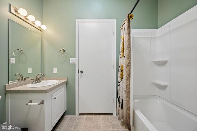 61 GLEN ROY RD, Nottingham, PA 19362