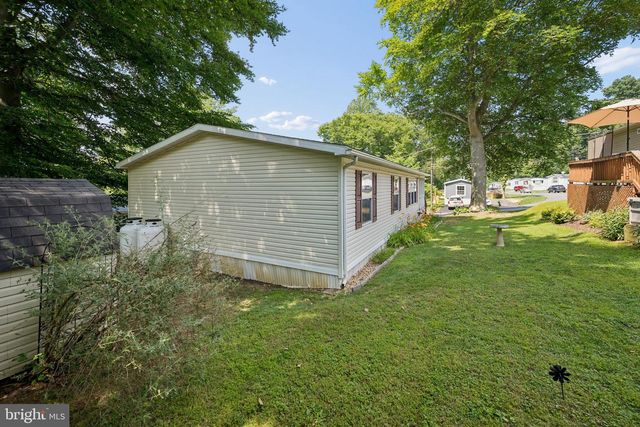 61 GLEN ROY RD, Nottingham, PA 19362