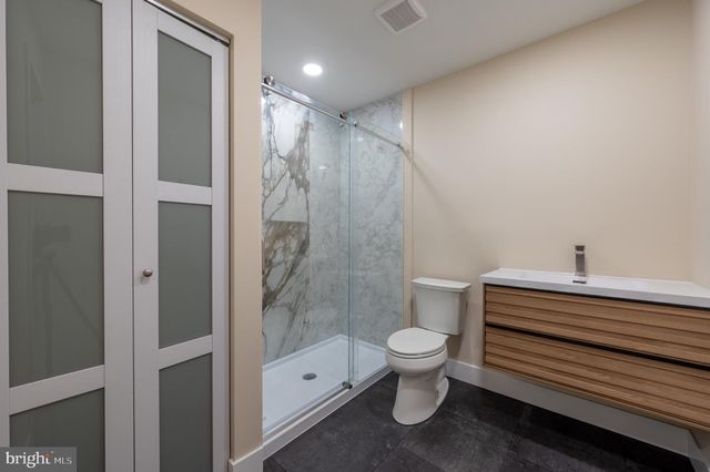 207 ASHLAND, Egg Harbor Township, NJ 08234