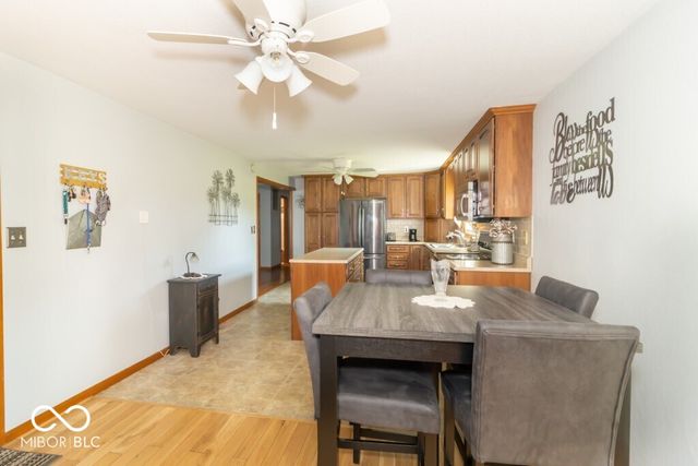 3198 N County Road 300 W, New Castle, IN 47362